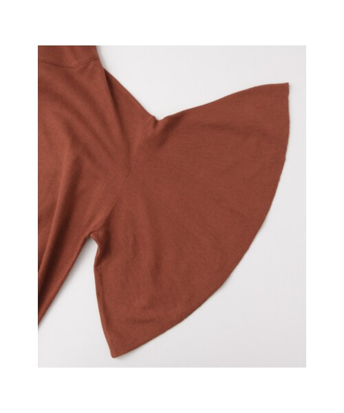 KBF（ケイビーエフ）の「フレアスリーブBACKリボンニット（トップス・レディース・D.BLUE/BROWN/OFF・one）」の11枚目の写真