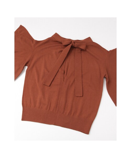 KBF（ケイビーエフ）の「フレアスリーブBACKリボンニット（トップス・レディース・D.BLUE/BROWN/OFF・one）」の15枚目の写真