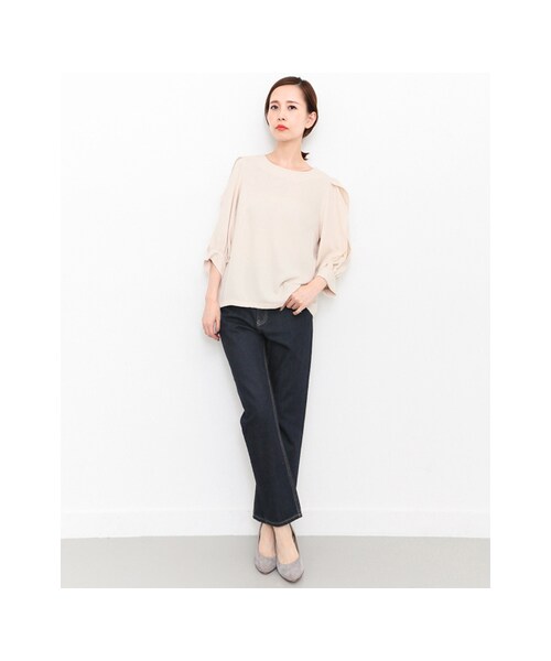 KBF（ケイビーエフ）の「illi ボーイズストレートデニム（パンツ・レディース・BLUE/ONE WASH・36/38）」の4枚目の写真