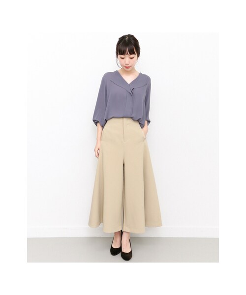 KBF（ケイビーエフ）の「KBF+ 裾フレアパンツ（パンツ・レディース・CHARCOAL/L.BROWN/BEIGE・one）」の5枚目の写真