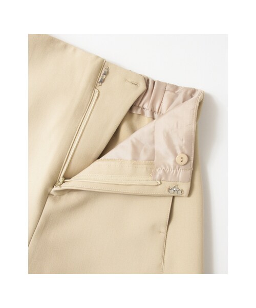 KBF（ケイビーエフ）の「KBF+ 裾フレアパンツ（パンツ・レディース・CHARCOAL/L.BROWN/BEIGE・one）」の14枚目の写真