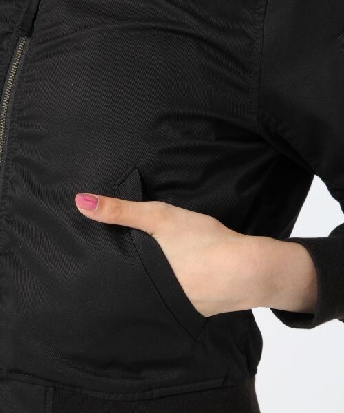 LOWRYS FARM(ローリーズファーム)の「MA-1(ジャケット/アウター・ブラック/カーキ・M/L)」の8枚目の写真