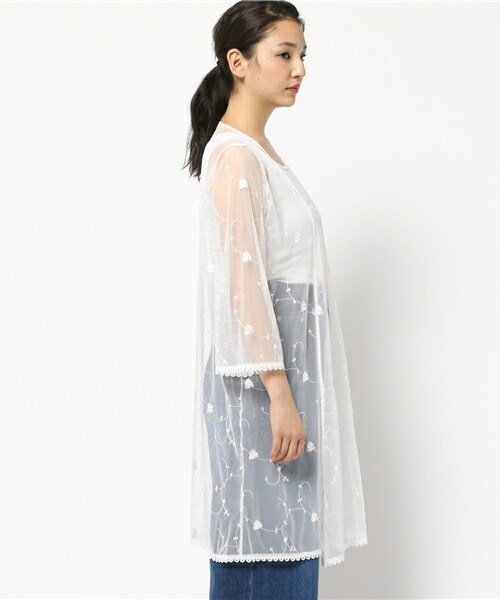 archives（アルシーヴ）の「チュール刺繍カーデ（カーディガン/ボレロ・レディース・オフホワイト/ブラック/ピンク・MEDIUM）」の5枚目の写真