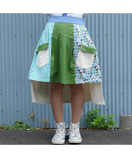 NIRAME.CO（ニラメッコ）の「お手伝いスカート ハート柄（スカート・レディース・その他）」の2枚目の写真