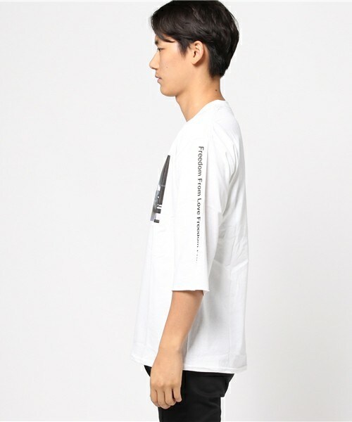 DISCOVERED（ディスカバード）の「■別注■DISCOVE（RED)×MIDWEST 『SUCH』Tシャツ（Tシャツ/カットソー・メンズ・ホワイト・MEDIUM/LARGE）」の5枚目の写真