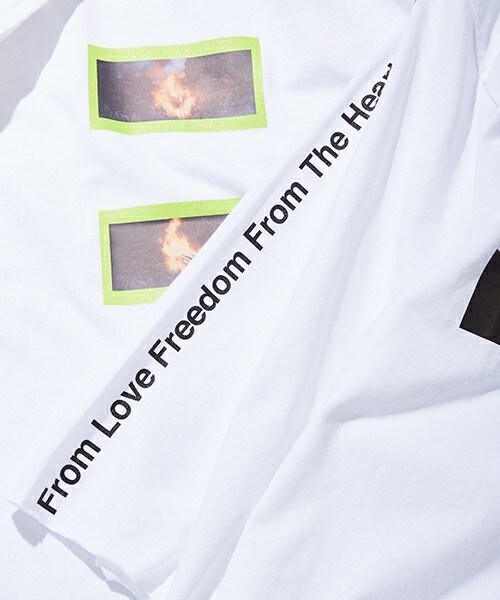 DISCOVERED（ディスカバード）の「■別注■DISCOVE（RED)×MIDWEST 『SUCH』Tシャツ（Tシャツ/カットソー・メンズ・ホワイト・MEDIUM/LARGE）」の3枚目の写真