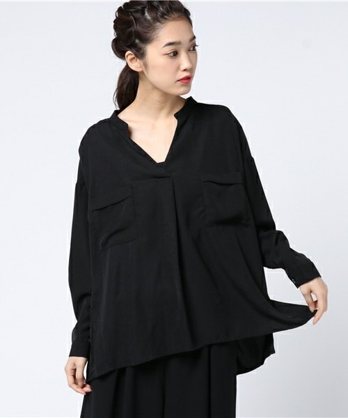 archives（アルシーヴ）の「胸ポケ付スキッパーブラウス（シャツ/ブラウス・レディース・ホワイト/オフホワイト/カーキ/ピンクベージュ/ブラック・MEDIUM）」の4枚目の写真