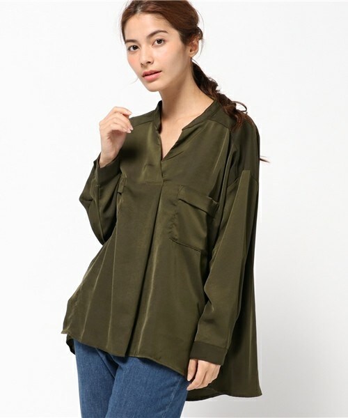 archives（アルシーヴ）の「胸ポケ付スキッパーブラウス（シャツ/ブラウス・レディース・ホワイト/オフホワイト/カーキ/ピンクベージュ/ブラック・MEDIUM）」の5枚目の写真