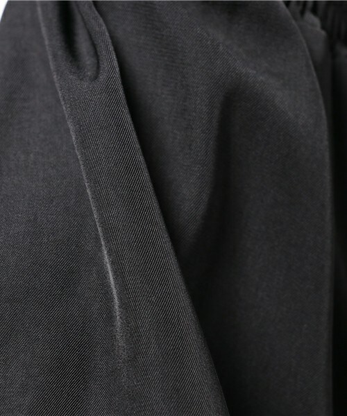 archives（アルシーヴ）の「袖口リボンオフショルブラウス（シャツ/ブラウス・レディース・アイボリー/ブラック/ワイン・MEDIUM）」の10枚目の写真
