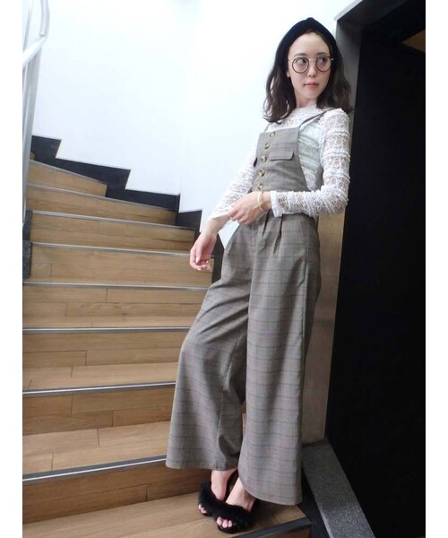 dazzlin(ダズリン)の「【sw】チェック柄ワイドロンパース(ワンピース/ドレス・レディース・グレー/ベージュ・S/M)」の4枚目の写真