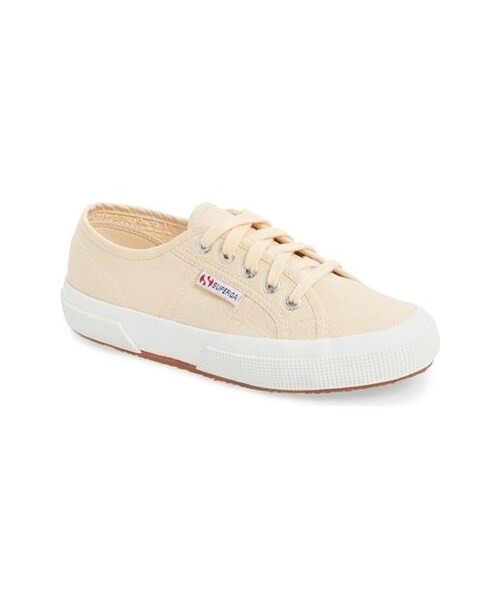SUPERGA（スペルガ）の「Superga 'Cotu' Sneaker (Women)（スニーカー・レディース・Beige/Brown/Blue・Regular 10 US / 41.5EU/Regular 6US / 36EU/Regular 7.5US / 38EU/Regular 8.5US / 39.5EU/Regular 8US / 39EU/Regular 9.5US / 41EU/Regular 9US / 40EU）」の2枚目の写真