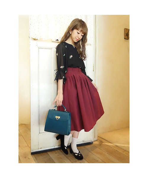 an another angelus（アンアナザーアンジェラス）の「プチローズ刺繍プルオーバーブラウス/an another angelus（シャツ/ブラウス・レディース・その他）」の4枚目の写真