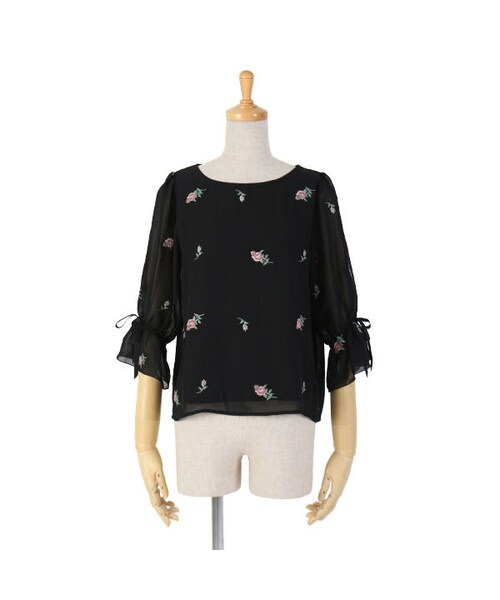 an another angelus（アンアナザーアンジェラス）の「プチローズ刺繍プルオーバーブラウス/an another angelus（シャツ/ブラウス・レディース・その他）」の3枚目の写真
