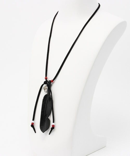 CASPER JOHN（キャスパージョン）の「ROXD DAY 天然石チャームレザーフェザーネックレス（ネックレス・メンズ・ブラック/ナチュラル・FREE）」の8枚目の写真