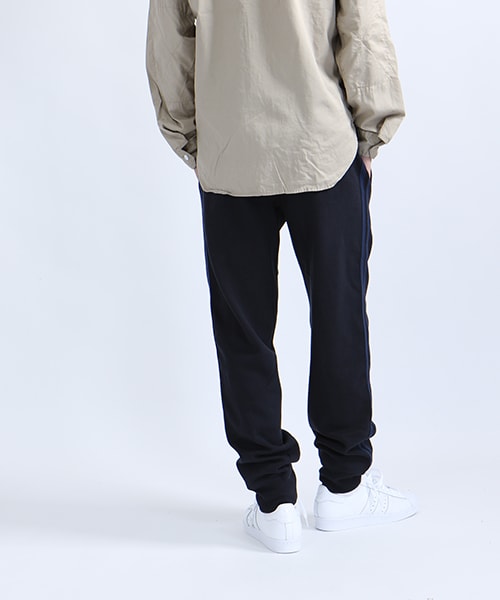 Engineered Garments(エンジニアードガーメンツ)の「SWEAT PANTS FLEECE(パンツ・メンズ・グレー/ネイビー・XS/S/M)」の8枚目の写真