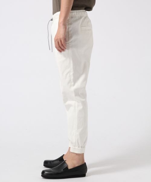 HARE(ハレ)の「カツラギストレッチジョガーパンツ(パンツ・オフホワイト/ブラック/ベージュ・S/M/L)」の7枚目の写真