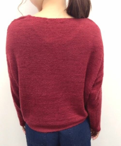 archives(アルシーヴ)の「【予約】Vネックドルマンニットプルオーバー(ニット/セーター・レディース・オフホワイト/グレー/グリーン/ネイビー/ボルドー・MEDIUM)」の9枚目の写真