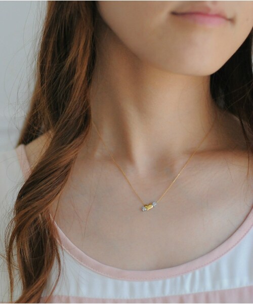 les desseins de DIEU(レデッサンドゥデュー)の「レ デッサン ドゥ デュー 833 エンジェル ウィング ハート ネックレス(ネックレス・レディース・ゴールド・40cm)」の2枚目の写真