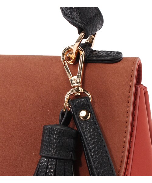 laboratory work(ラボラトリーワーク)の「フリンジ付き2wayバッグ(バッグ・レディース・レッド系/オレンジ系/グリーン系)」の7枚目の写真