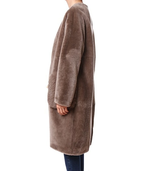 【極美品】グレースコンチネンタル スプリングコート ノーカラー フェイクスウェードノーカラーコート/洗える(ノーカラーコート) | MK