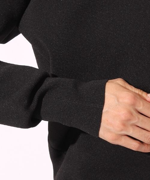 niko and...(ニコアンド)の「DAILYミラノリブVプルオーバー(トップス・オフホワイト/ライトグレー/ブラック/キャメル・M/L)」の12枚目の写真