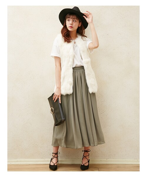 INGNI（イング）の「【2016秋の新作】シフォン楊柳ロング／スカンツ（パンツ・レディース・ﾃﾗｺｯﾀ/ｱｲﾎﾞﾘｰ/ｸﾞﾚｰ/ｸﾛ/ﾋﾟﾝｸ/ﾎﾞﾙﾄﾞｰ/ｶｰｷ/ﾗｲﾄﾌﾞﾗｳﾝ・M）」の8枚目の写真