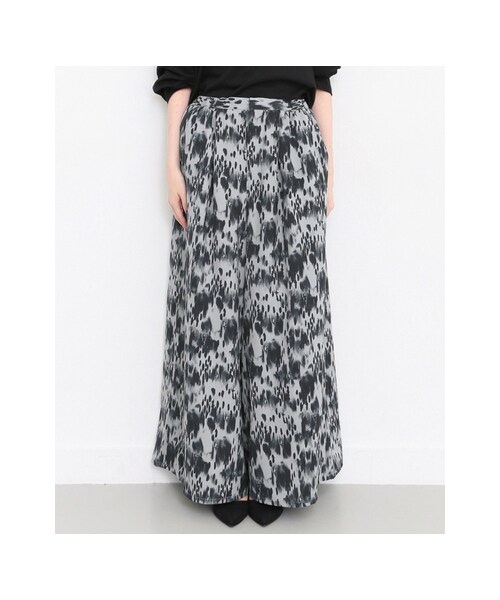 KBF(ケイビーエフ)の「FOGプリントワイドパンツ(パンツ・レディース・BLUE・one)」の4枚目の写真