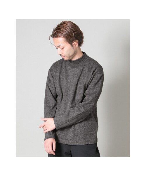 URBAN RESEARCH(アーバンリサーチ)の「salvy; MILANO LIB MOCK NECK PULLOVER(トップス・メンズ・CHARCOAL・2/3)」の2枚目の写真