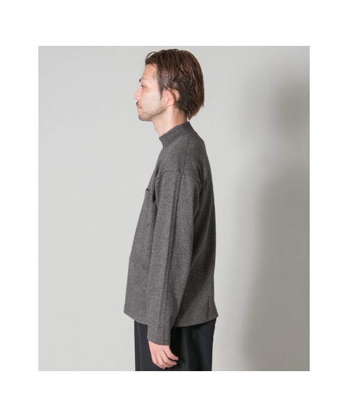 URBAN RESEARCH(アーバンリサーチ)の「salvy; MILANO LIB MOCK NECK PULLOVER(トップス・メンズ・CHARCOAL・2/3)」の5枚目の写真