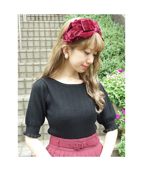 F i.n.t(フィント)の「バックリボンケーブル編み半袖ニットプルオーバー/F&A(ニット/セーター・レディース・その他)」の1枚目の写真