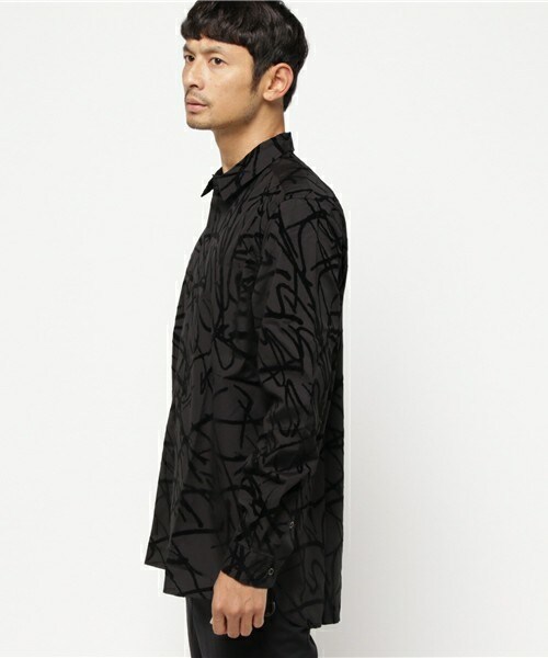 DIM MAK（ディムマック）の「DIM MAK プリントシャツ（シャツ/ブラウス・メンズ・ホワイト/ブラック・MEDIUM/LARGE）」の3枚目の写真