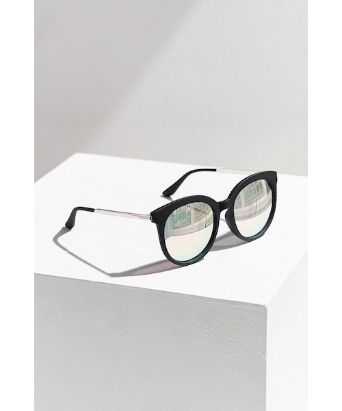 quay(キー)の「Quay X Chrisspy Jetlag Sunglasses(サングラス・レディース・Black・ONE SIZE)」の6枚目の写真