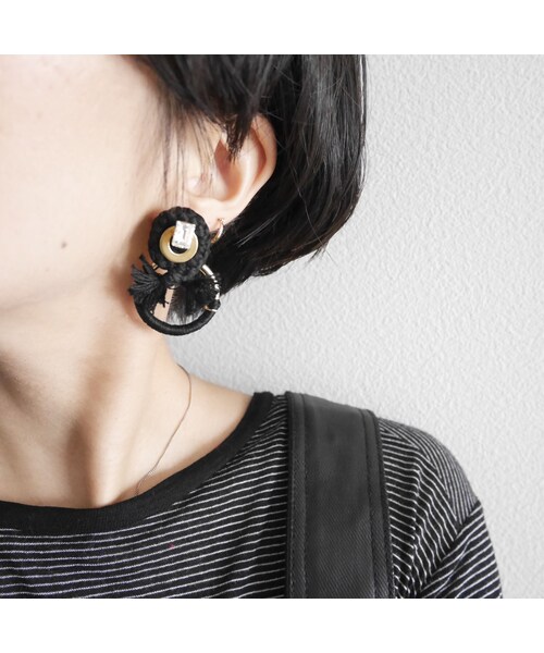 Y.A.Acc(ワイエーアク)の「race pierce/earrings BLACK(ピアス(両耳用)・レディース・その他)」の6枚目の写真