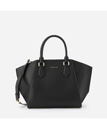CHARLES & KEITH | ストラクチャードトラペーズバッグ(ショルダーバッグ)