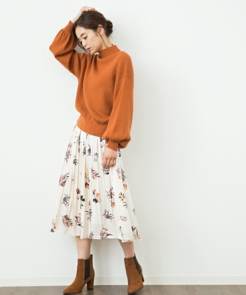 INTERPLANET（インタープラネット）の「レトロボタニカルプリーツSK（スカート・レディース・オフホワイト/ネイビー・FREE）」の13枚目の写真