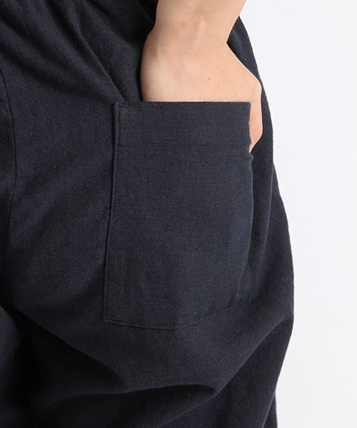 studio CLIP（スタディオクリップ）の「コットンリネンストレッチワイドパンツ（パンツ・スモーク/ベージュ/カーキ/ネイビー・M/L）」の12枚目の写真