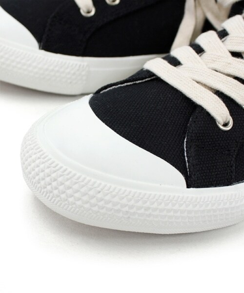 RNA-N（アールエヌエーエヌ）の「＜予約＞キャンバススニーカー（シューズ・レディース・ホワイト/ブラック/キナリ・S/M）」の7枚目の写真