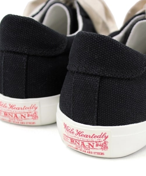 RNA-N（アールエヌエーエヌ）の「＜予約＞キャンバススニーカー（シューズ・レディース・ホワイト/ブラック/キナリ・S/M）」の11枚目の写真