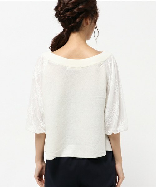 archives（アルシーヴ）の「袖レース地ニットプルオーバー（ニット/セーター・レディース・オフホワイト/ブラック/ワイン・MEDIUM）」の6枚目の写真