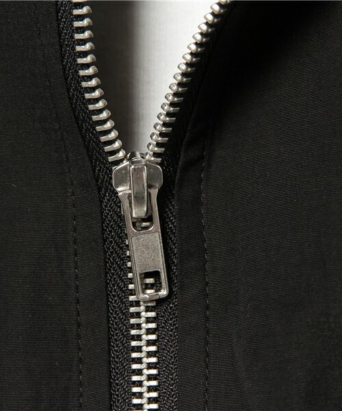 archives（アルシーヴ）の「ピーチビックMA-1ブルゾン（ブルゾン・レディース・オフホワイト/ブラック/カーキ・MEDIUM）」の12枚目の写真