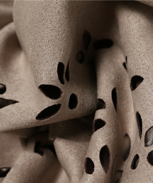 archives（アルシーヴ）の「スエードスカラップタイトスカート（スカート・レディース・アイボリー/ダークブラウン/キャメル・MEDIUM）」の11枚目の写真