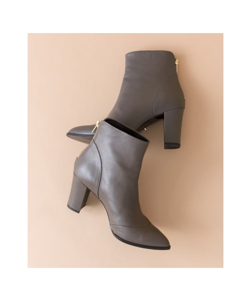 URBAN RESEARCH ROSSO WOMEN(アーバンリサーチ ロッソ)の「ombre バックジップ ショートブーツ(シューズ・レディース・BLACK/G.BEIGE・35.5/36.5/37.5)」の3枚目の写真