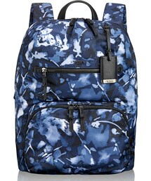 TUMI（トゥミ）の「Tumi Voyageur Indigo Floral Halle Backpack