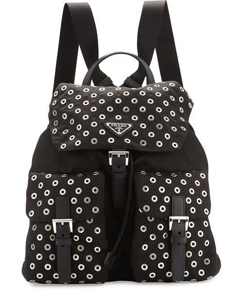 PRADA(プラダ)の「Prada Tessuto Grommet Backpack, Black (Nero)(バックパック/リュック・レディース・Black・One Size)」の2枚目の写真