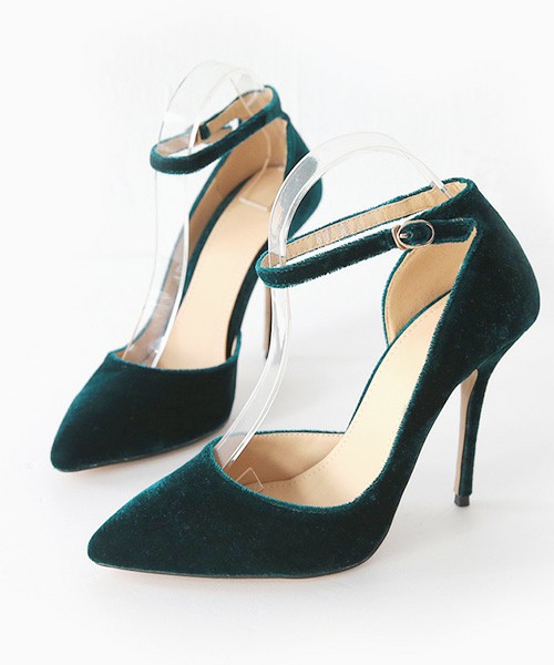 DHOLIC（ディーホリック）の「2TYPEスティレットヒールパンプス（パンプス・レディース・レッド/ブラック/ベージュ/ディープグリーン・225/230/235/240/245/250）」の4枚目の写真