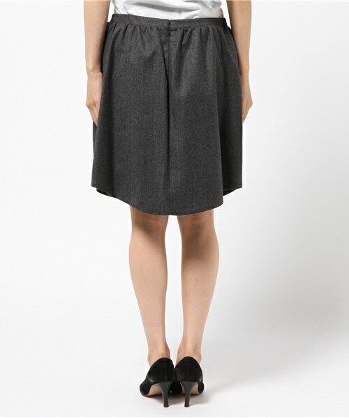 CARVEN（カルヴェン）の「CARVEN フランネルスカート（スカート・レディース・ライトグレー・38）」の3枚目の写真