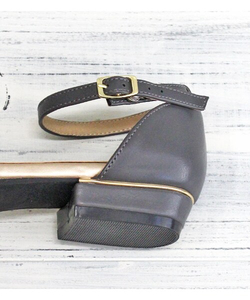 mysty woman（ミスティウーマン）の「【mysty woman】ファー付きセパレートパンプス（シューズ・レディース・グレー/ライトブラウン/ブラック・M/L）」の11枚目の写真