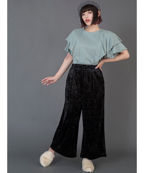 w closet(ダブルクローゼット)の「ファーつっかけサンダル(シューズ・レディース・キナリ/キャメル/ブラック・M/L)」の9枚目の写真