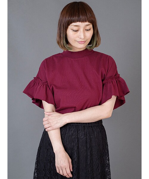 w closet（ダブルクローゼット）の「ハイネック袖ギャザープルオーバー（トップス・レディース・キャメル/エンジ/ブラウン/ブラック・FREE）」の5枚目の写真