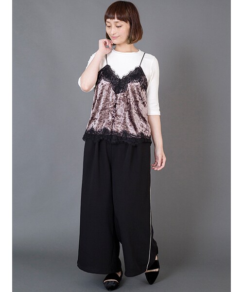 w closet（ダブルクローゼット）の「クラッシュベロアキャミ×Tシャツセット（トップス・レディース・ピンクグレー/ボルドー/ブラック・FREE）」の12枚目の写真